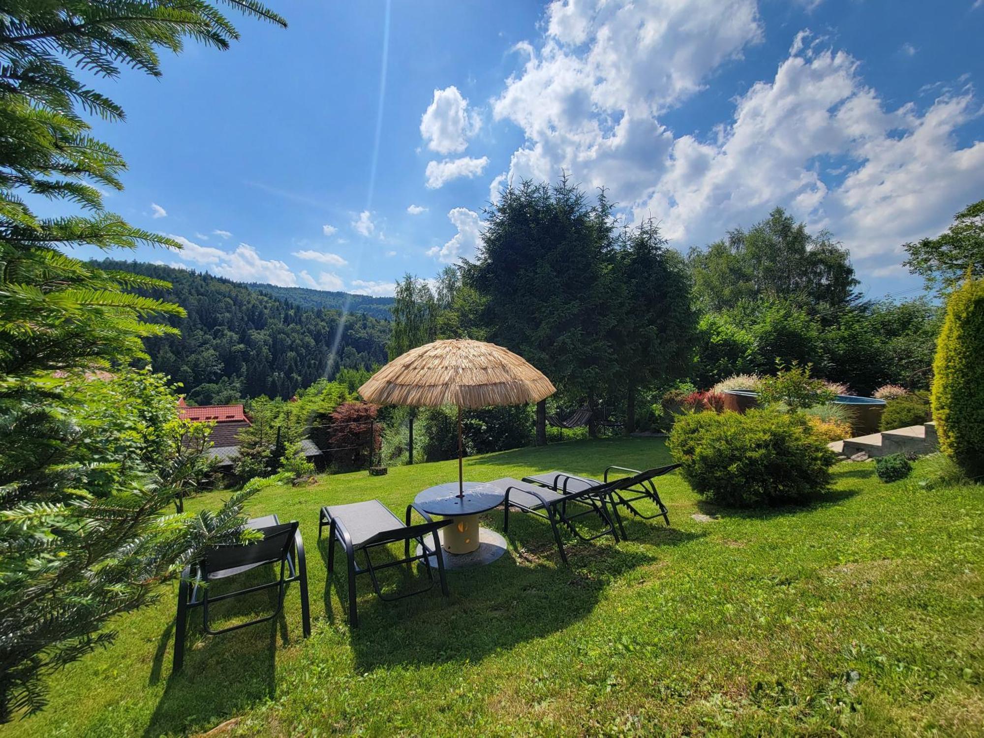 Chatka Beskidzka Villa Targanice Esterno foto